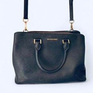 Michael Kors Blue shoulder handbag with many compartments